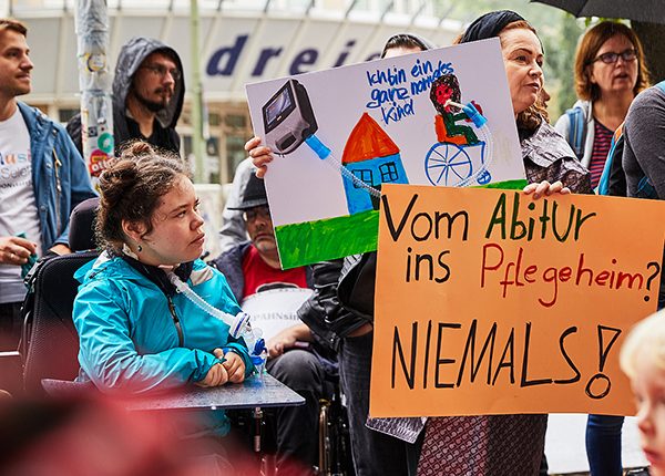 Protest gegen das Reha- und Intensivpflegegesetz